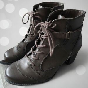 Naturalizer Size 10M Brown Leather Lace Up Ankle Boots Block Heel Side Zip